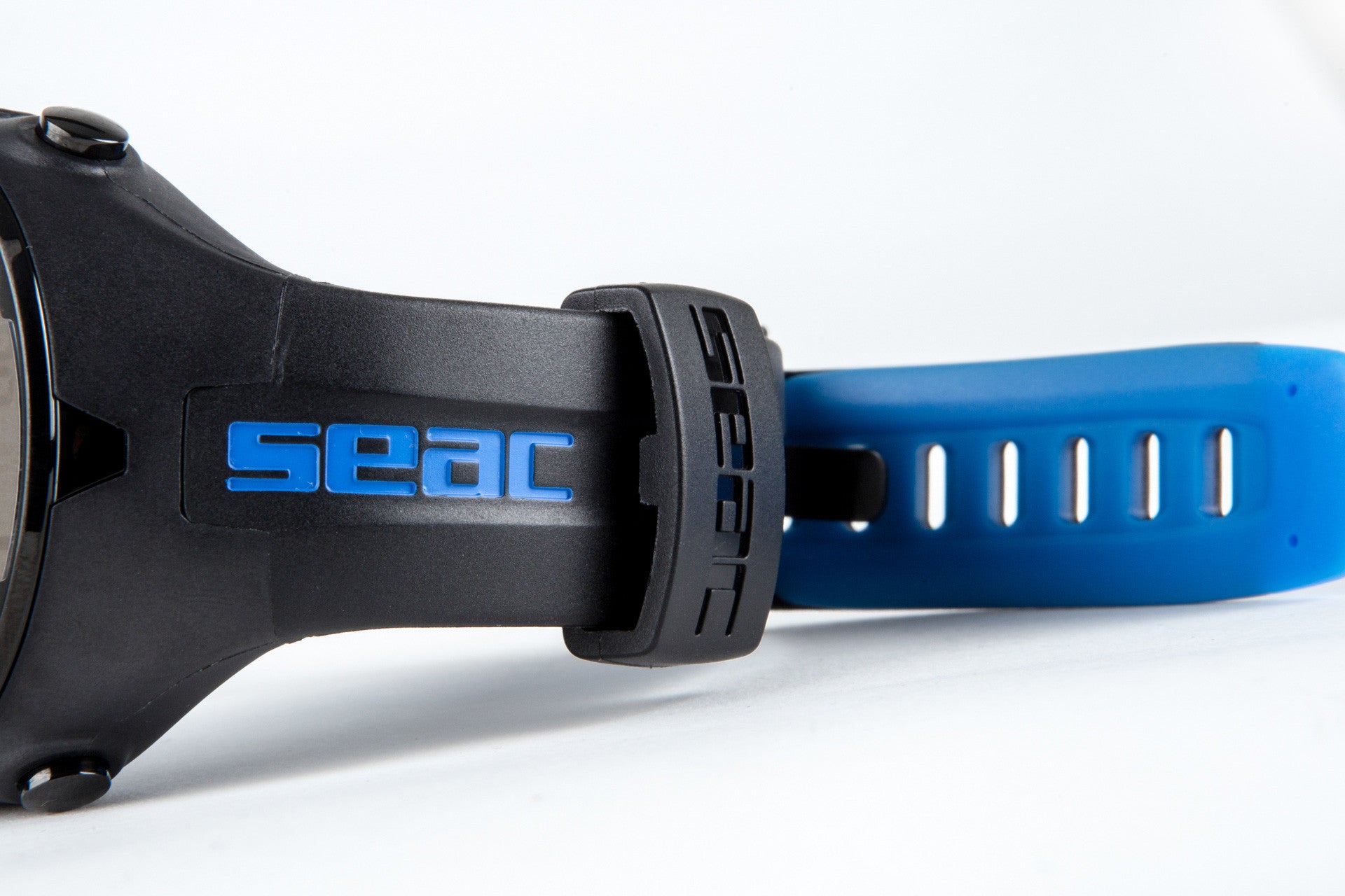 COMPUTADORES ACTION HR  SEAC SUB