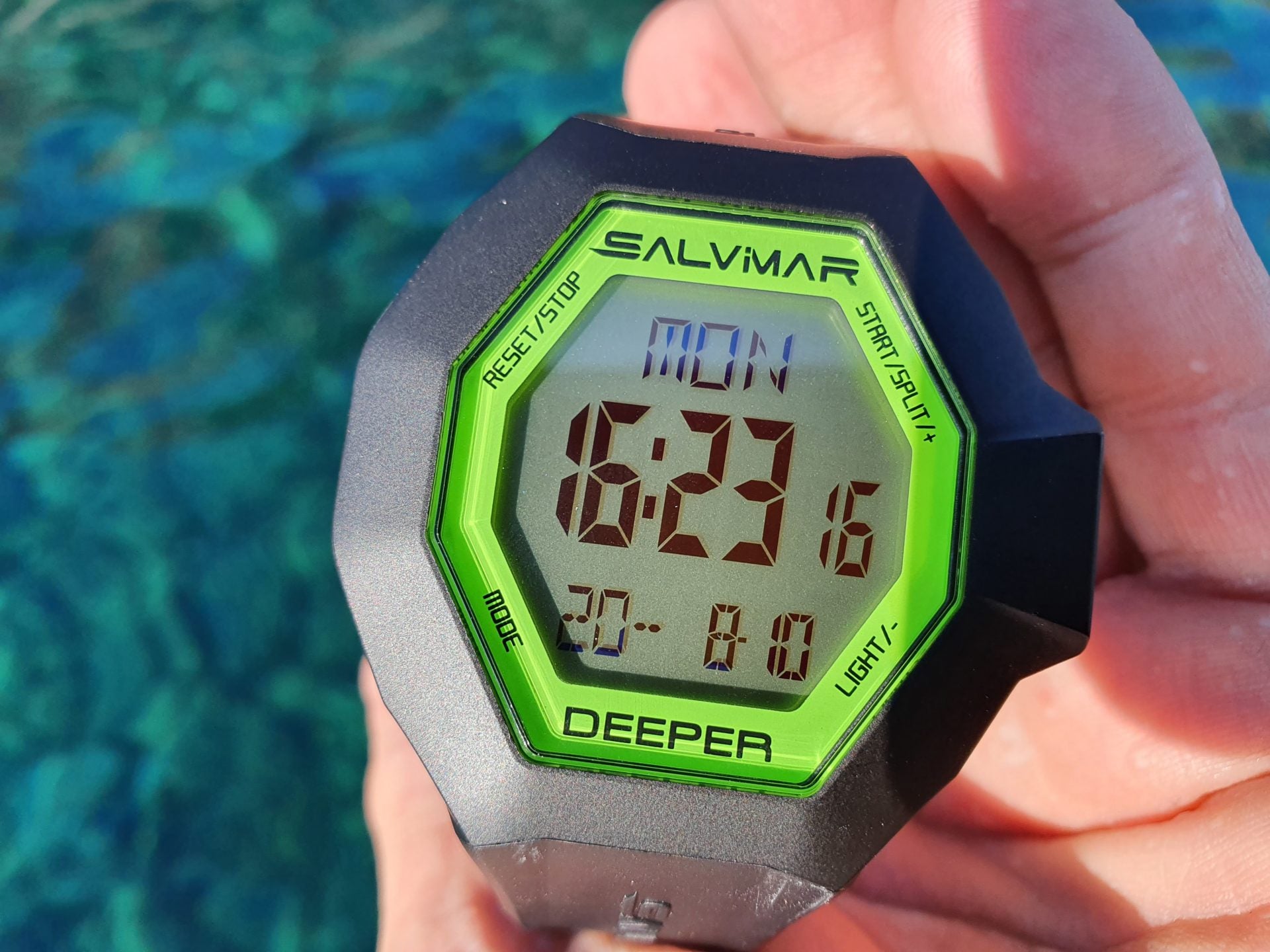 PROFUNDIMETRO CON MEMORIA  DEEPER SALVIMAR